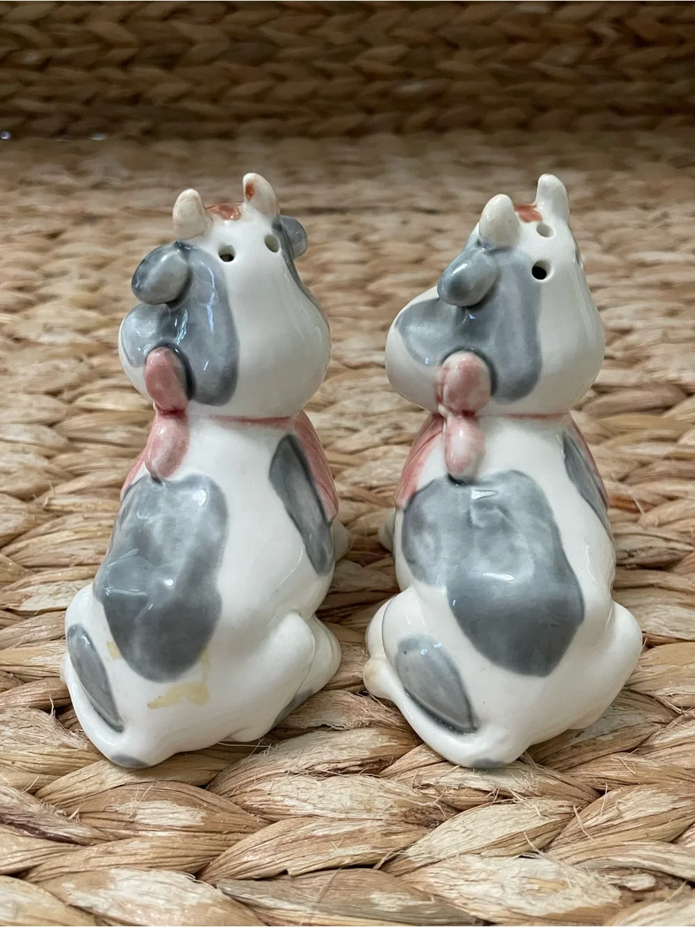 Vintage‎ 1985 Ceramic Cow Salt and Pepper Shakers / George Good by Fabrizio 3”